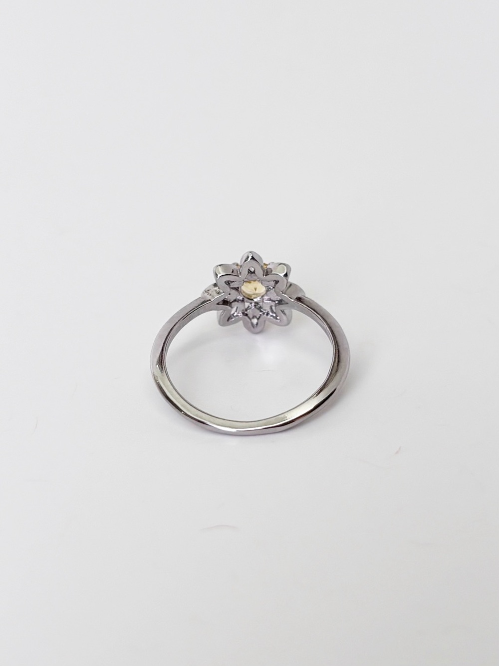 Sterling Silver Daisy Ring with Yellow Center Stone Cubic Zircon - Picture 5 of 10